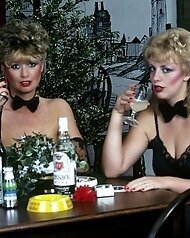 Sexy retro lesbians. Free pics by PrivateClassics