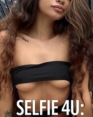 Dulce: Selfie 4U: Kisses From Dulce